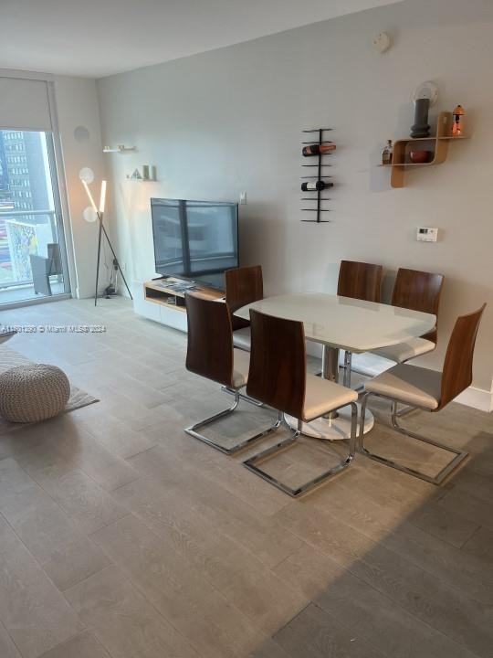 1100 South Miami Avenue #1508 - Photo 4 of 10