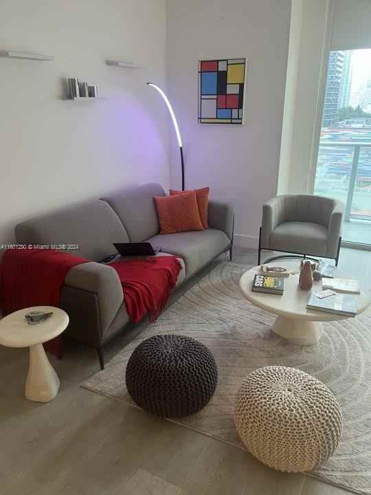 1100 South Miami Avenue #1508 - Photo 5 of 10