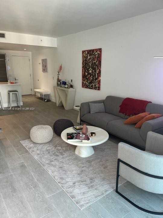 1100 South Miami Avenue #1508 - Photo 6 of 10