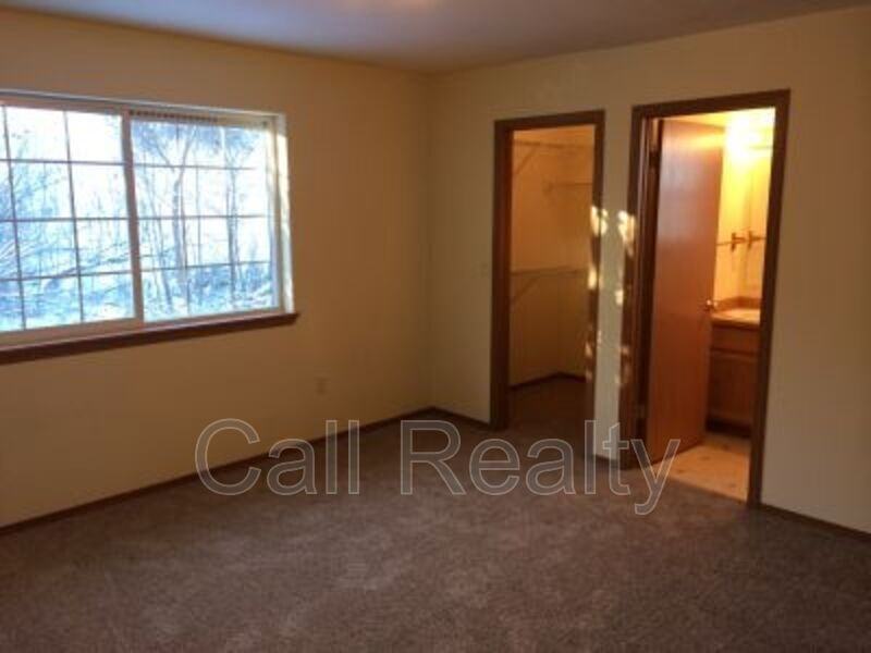 732 S Altamont St - Photo 6 of 9