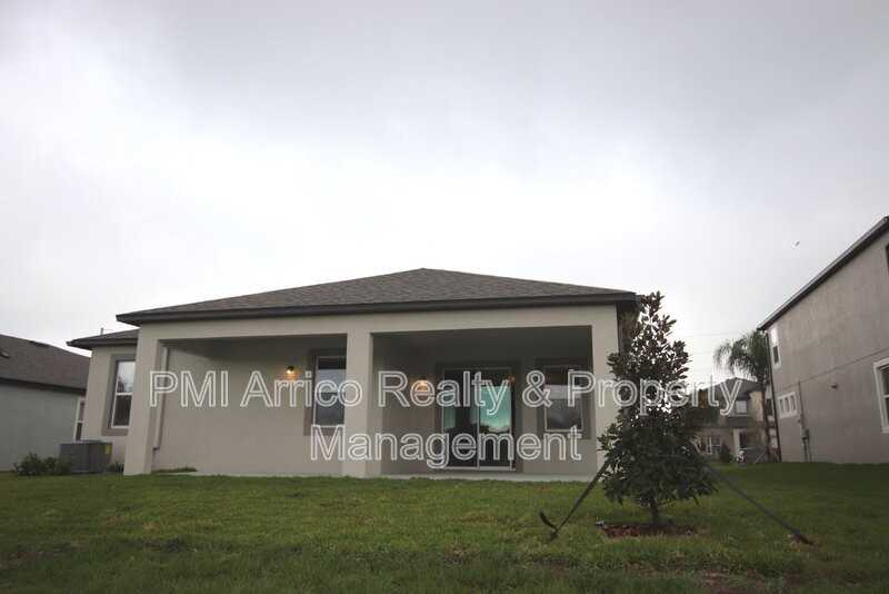 11415 Acacia Grove Ln - Photo 4 of 23
