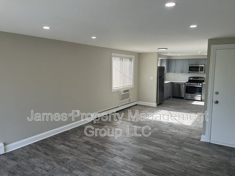 3940 N. Narragansett 3S - Photo 7 of 17