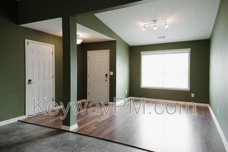 3124 Saint Charles Ave - Photo 5 of 21