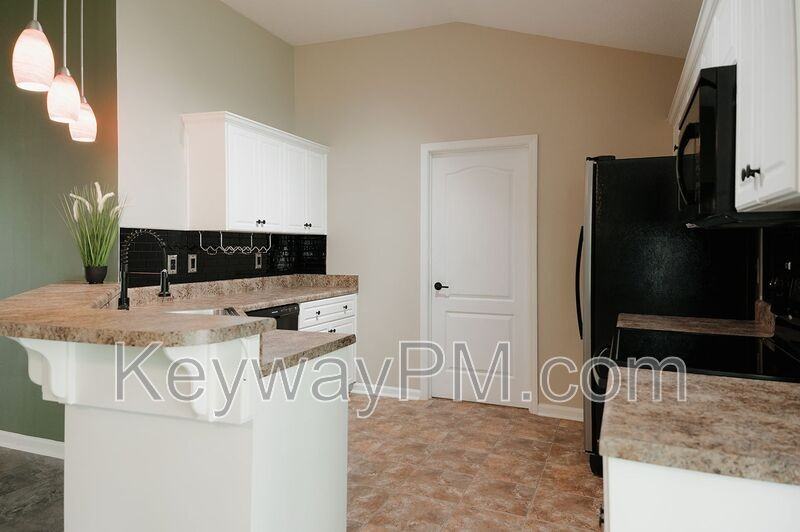 3124 Saint Charles Ave - Photo 6 of 21