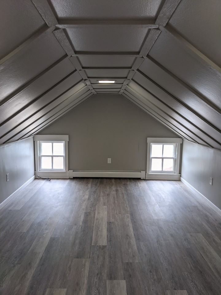 471 W Walnut St - Photo 2 of 13