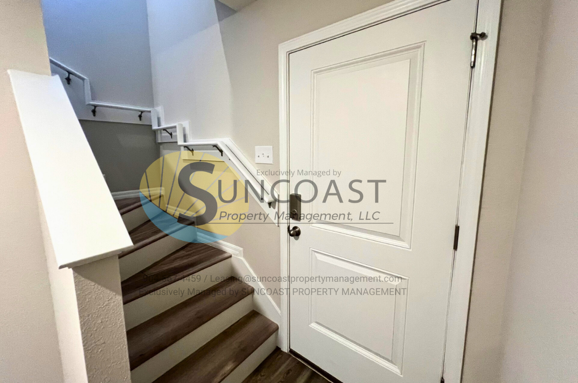 10017 Atlas Dr - Photo 2 of 26