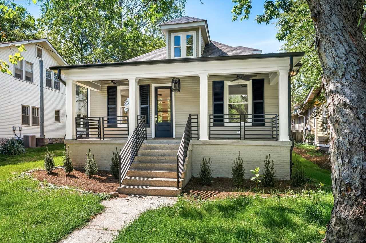 1604 Forest Ave - Photo 2 of 12