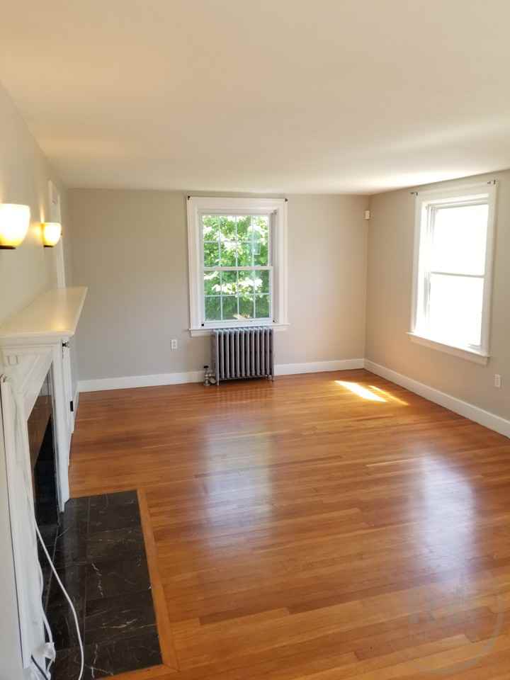 285 Sharon St - Photo 3 of 22