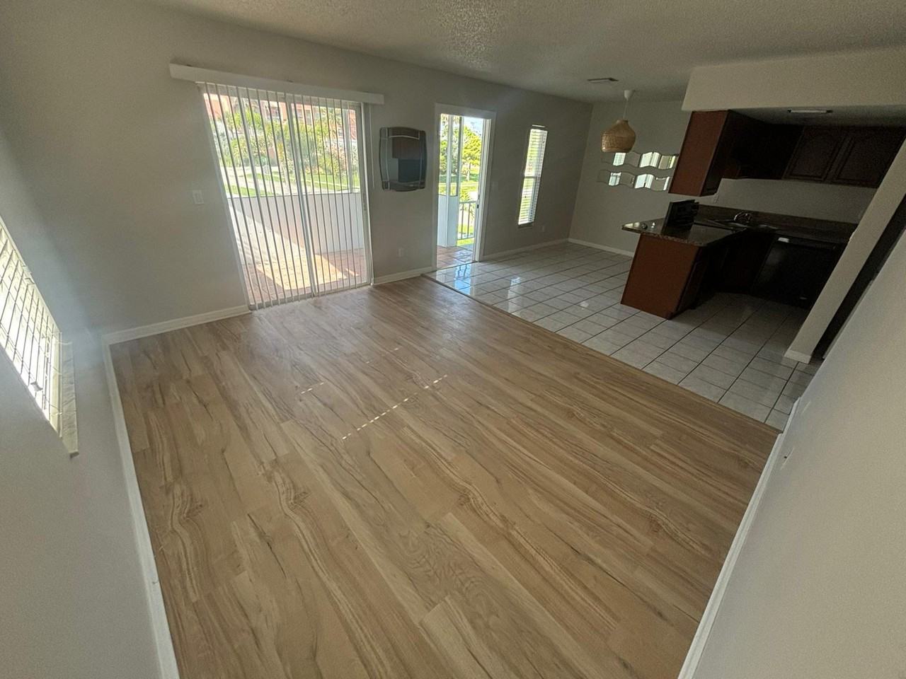 1702 Gulfstream Ave #3 - Photo 4 of 12
