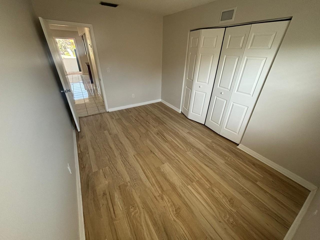 1702 Gulfstream Ave #3 - Photo 5 of 12