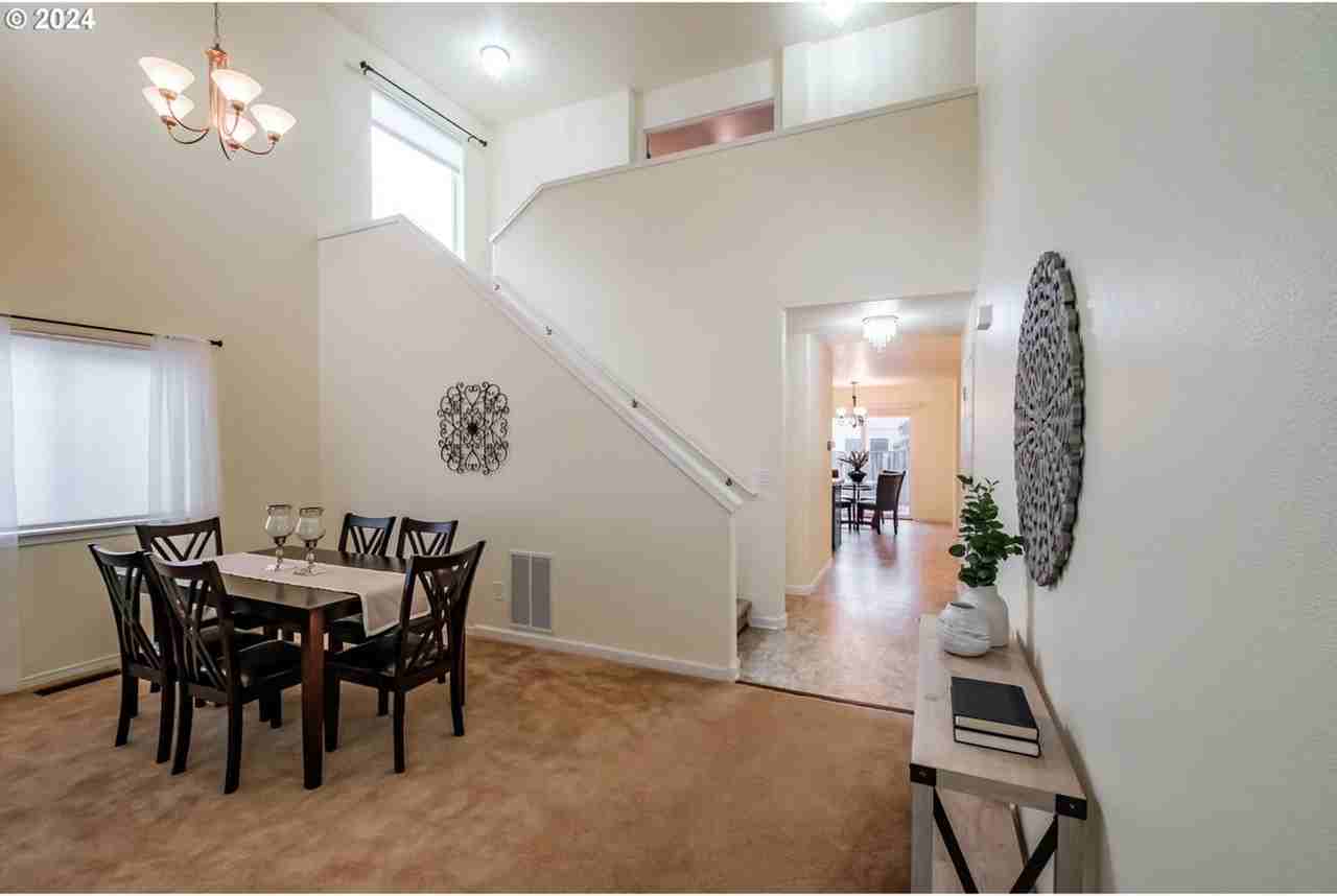209 Derby St Se - Photo 4 of 45