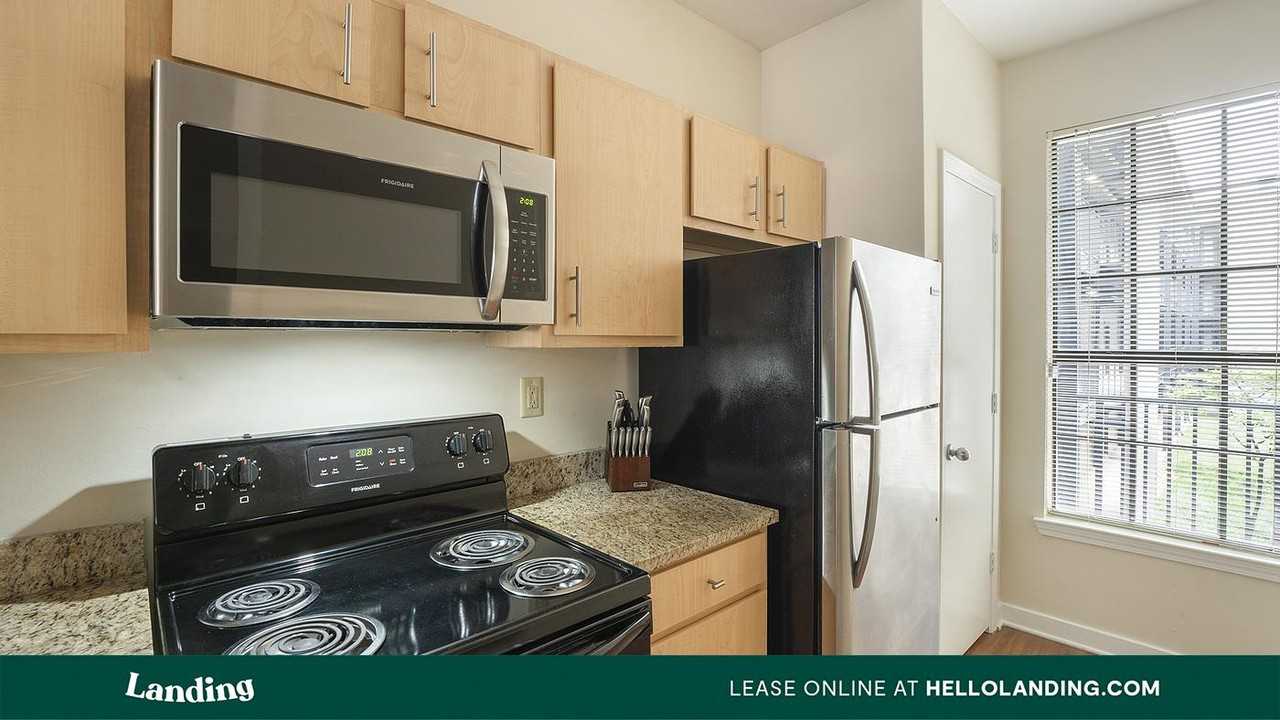 205 Pasadena Pl - Photo 3 of 50