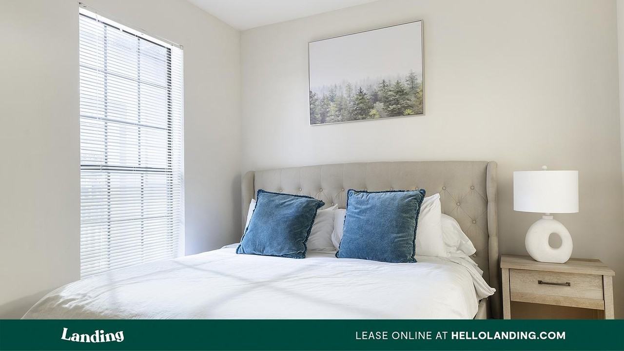 205 Pasadena Pl - Photo 5 of 50