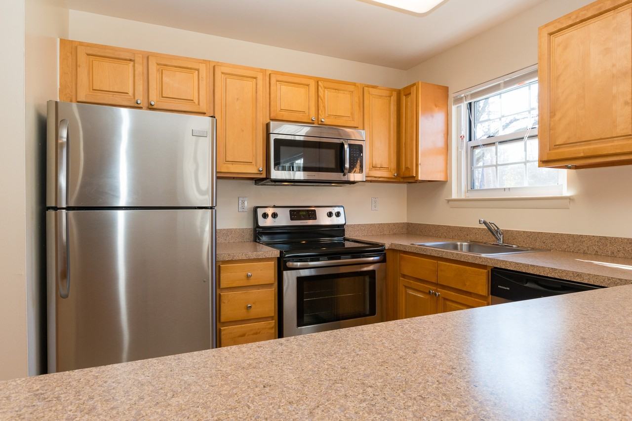 Valley - Photo 7 of 17