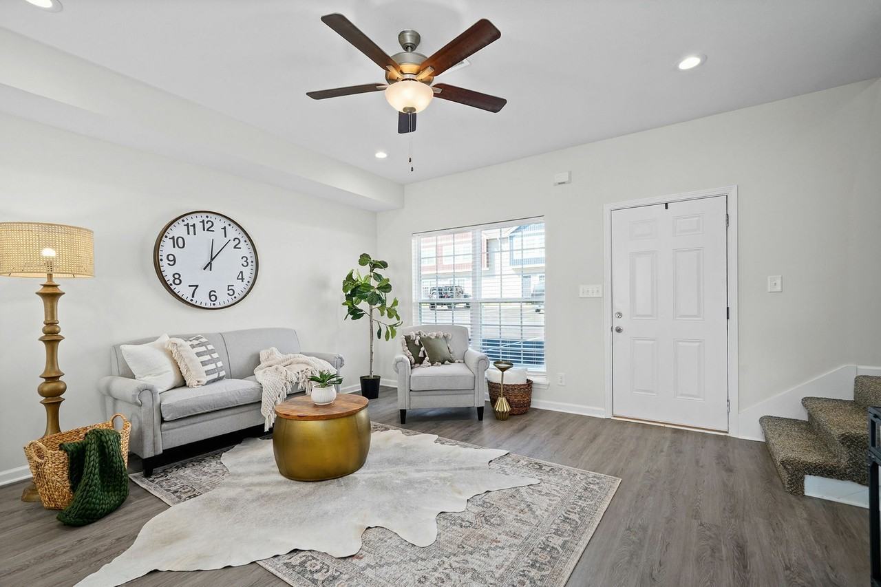 Victory Place - Photo 7 of 48