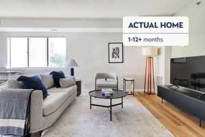 featured image of 1425 S Eads St #602