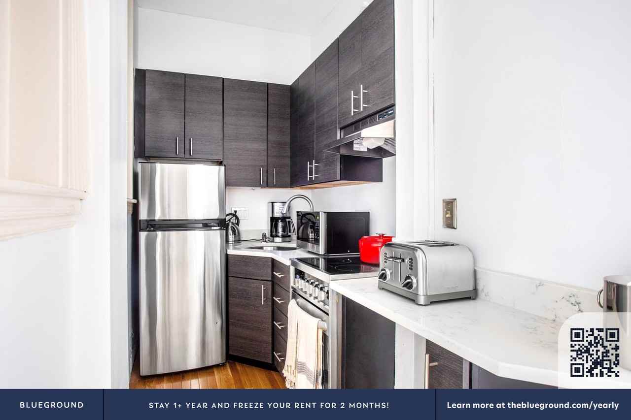 271 Dartmouth St #331 - Photo 7 of 13