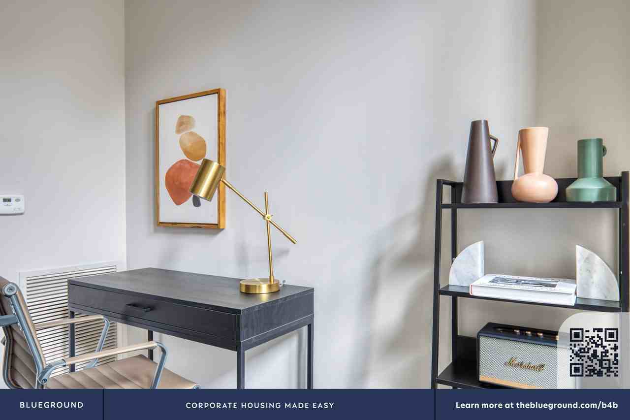 7131 Arlington Road - Photo 6 of 39