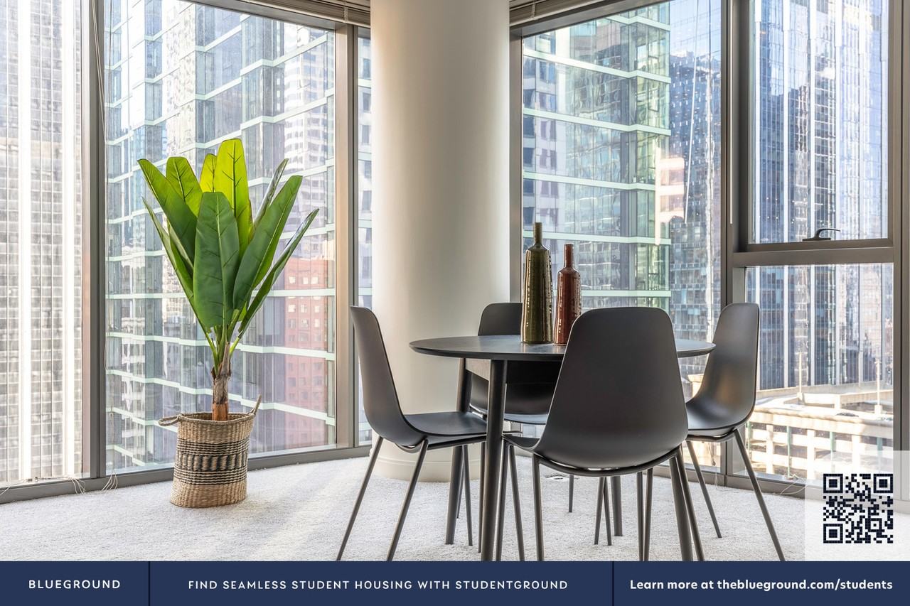 210 North Wells Street - Photo 6 of 50