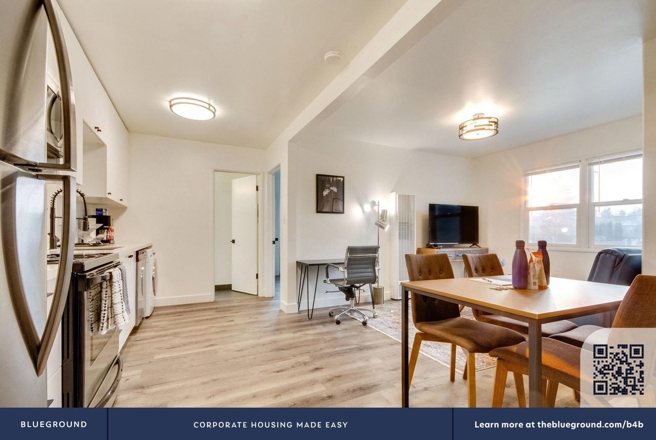 988 East El Camino Real - Photo 6 of 19