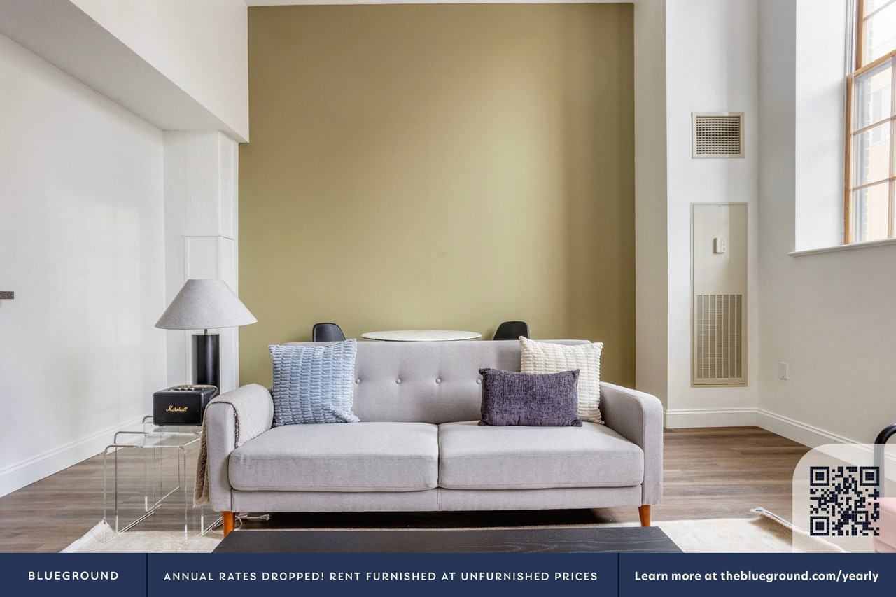 129 Franklin Street - Photo 4 of 24