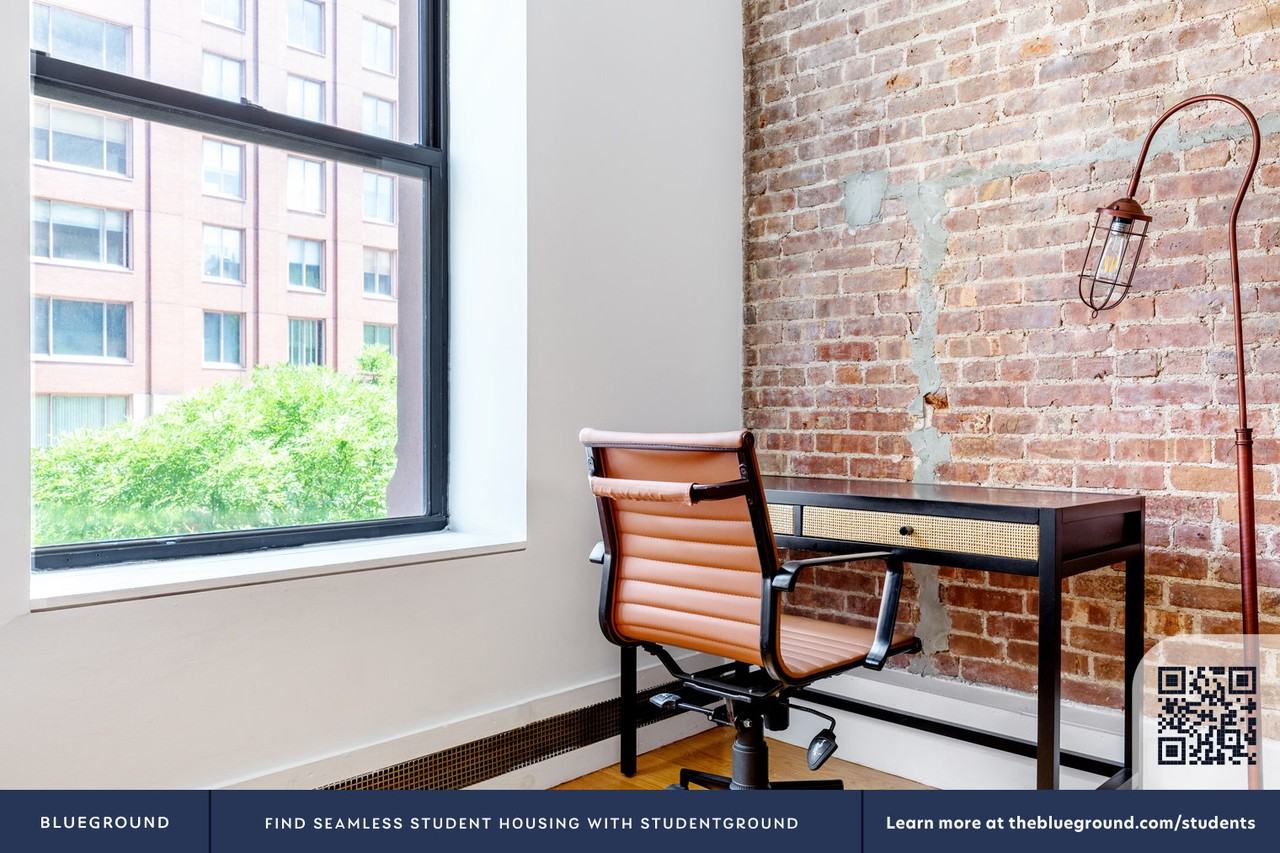 110 West 79th Street - Photo 6 of 41