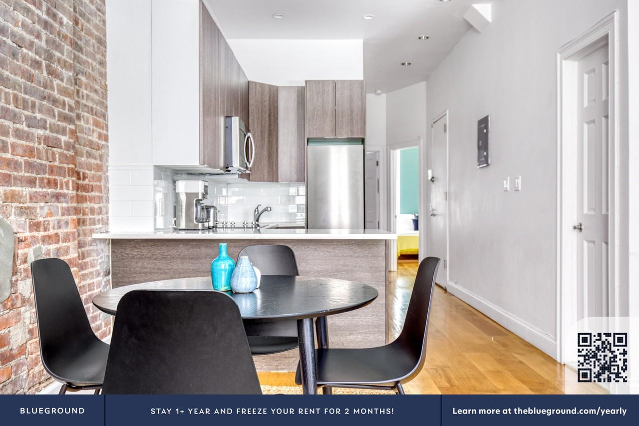 110 West 79th Street - Photo 7 of 41