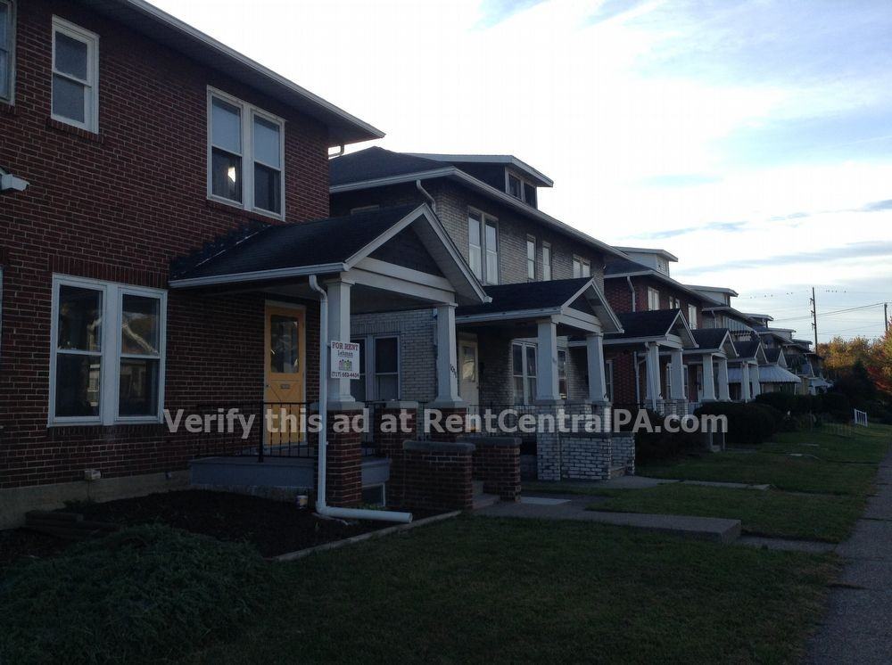 1011 Rolleston St - Photo 2 of 22