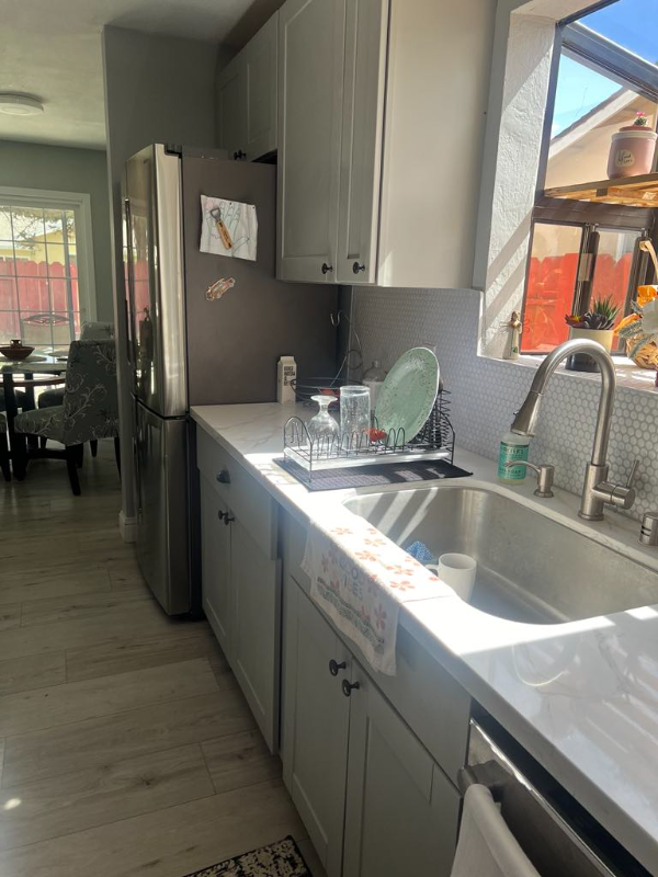 808 Colton Dr - Photo 4 of 20