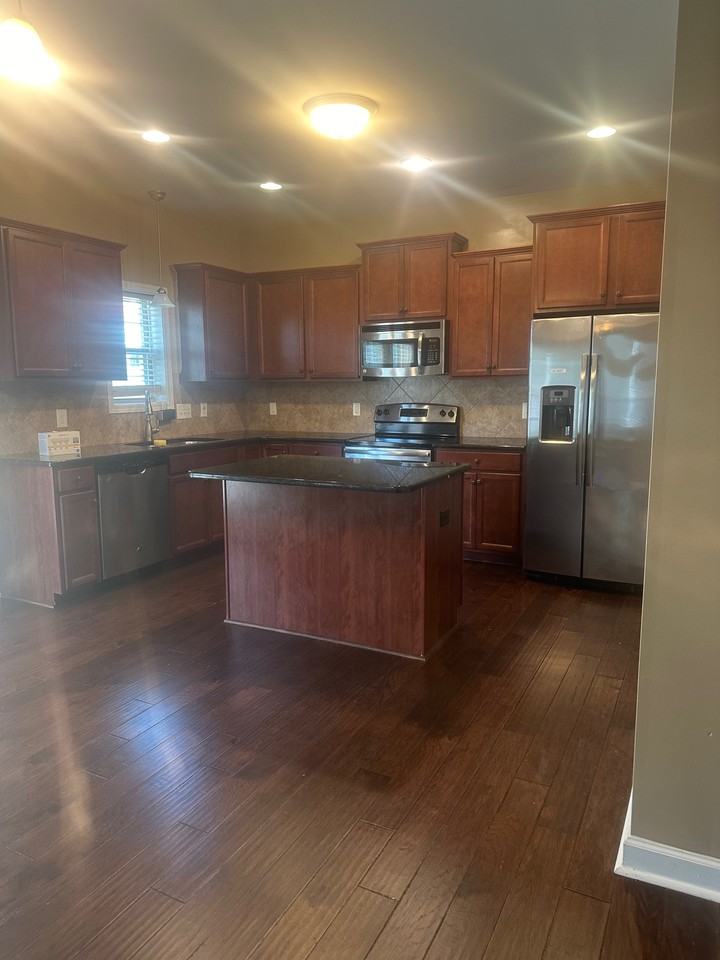 180 Coopers Creek Ave #NA - Photo 7 of 15