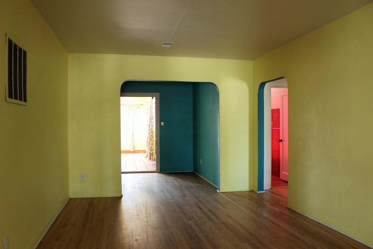 3504 Smith Ave Se - Photo 3 of 9