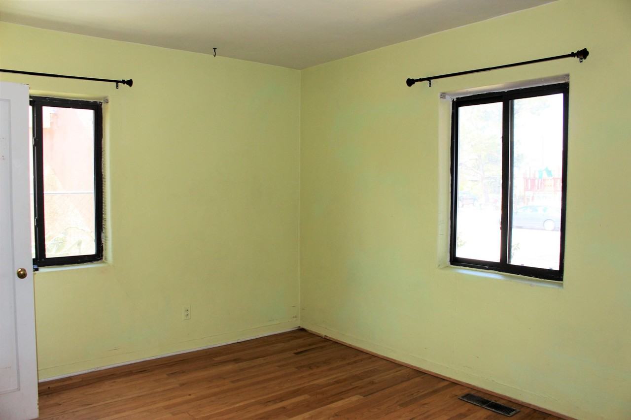 3504 Smith Ave Se - Photo 5 of 9