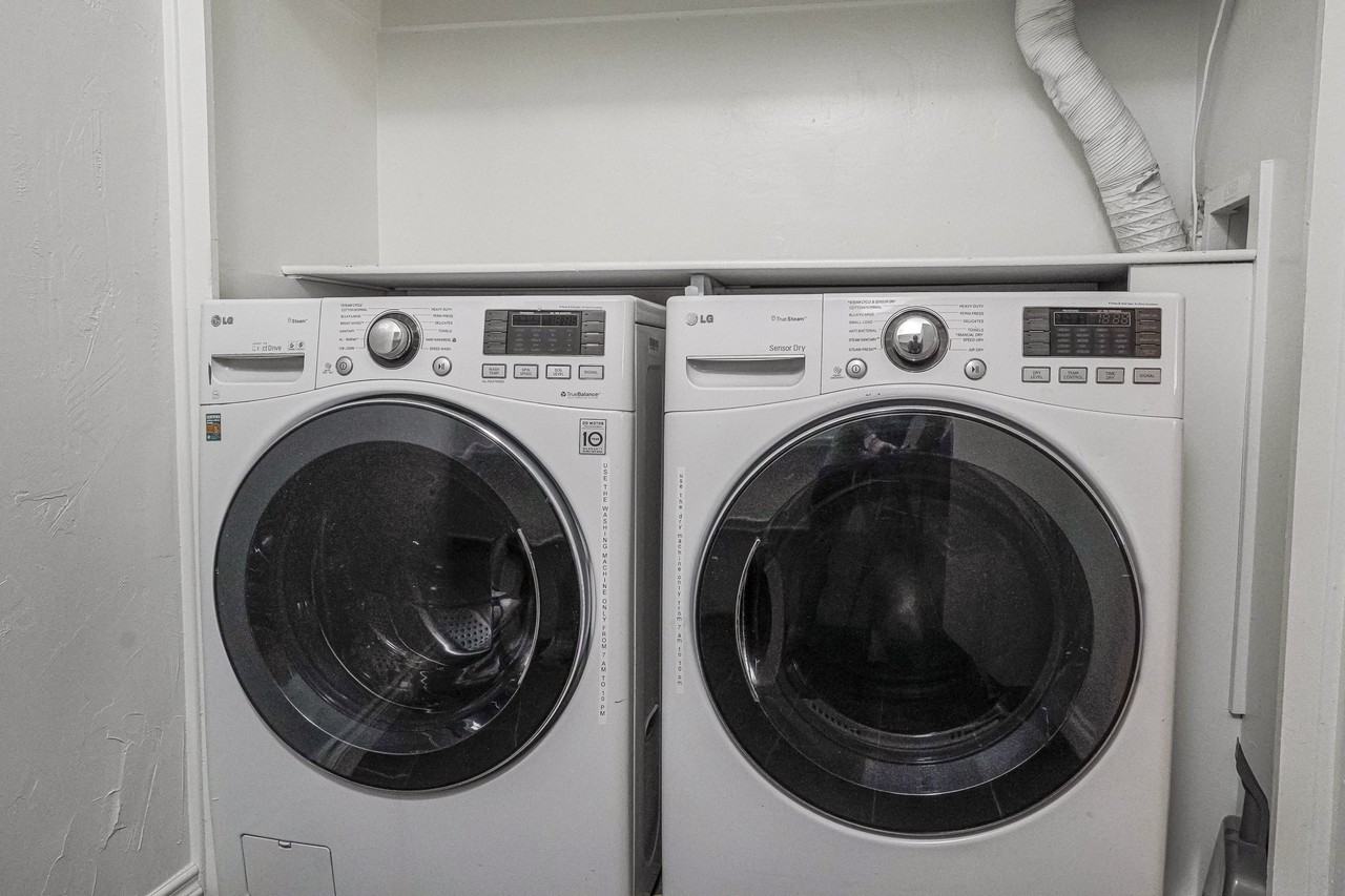 S 14th St - Photo 7 of 10