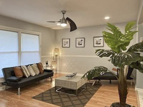 Elmwood Ave - Photo 4 of 16