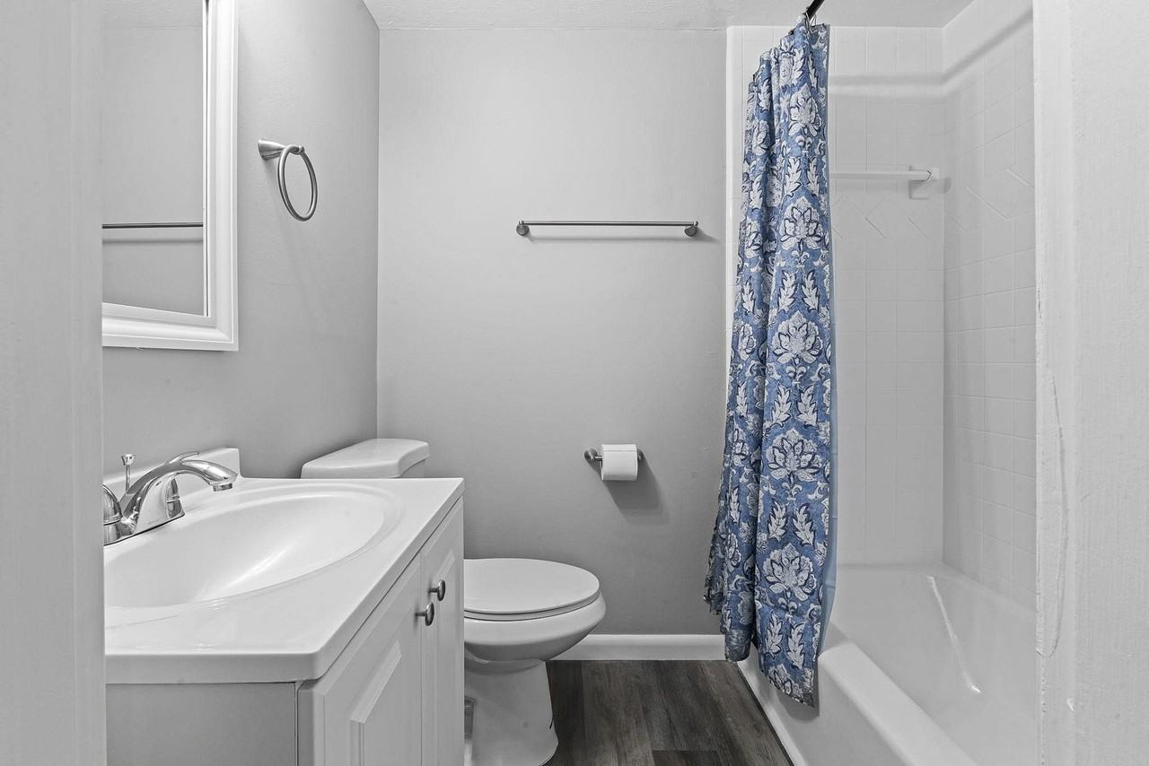 Carol Dr - Photo 2 of 18