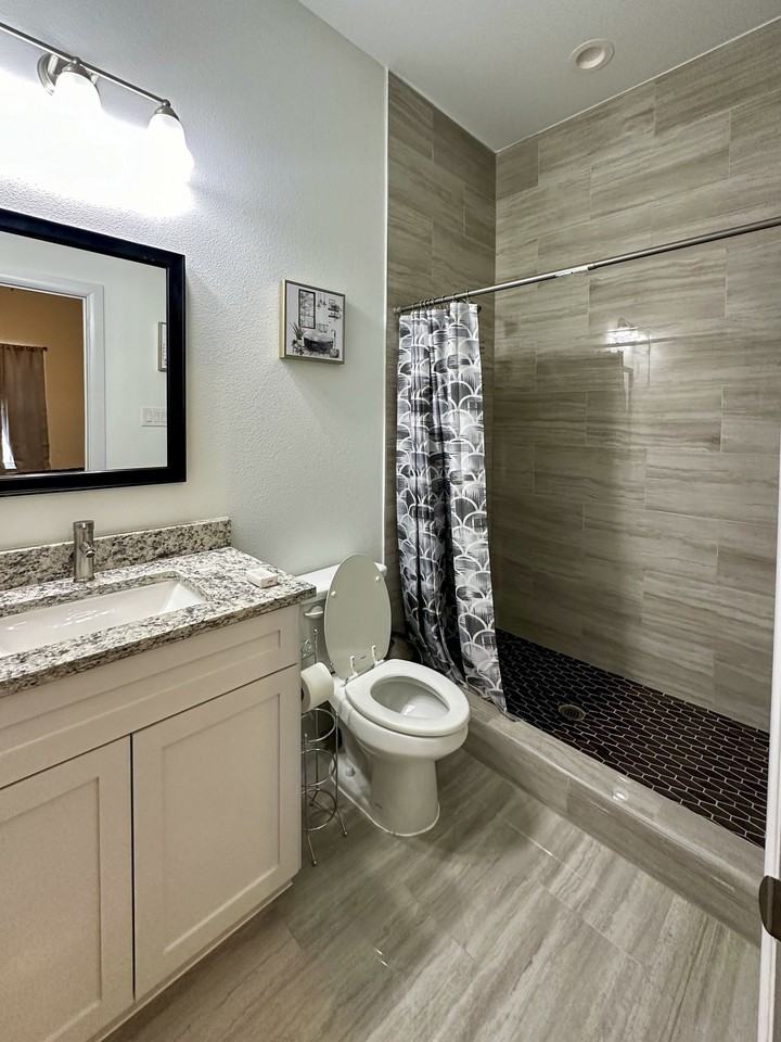 Metropolitan Ave - Photo 2 of 9