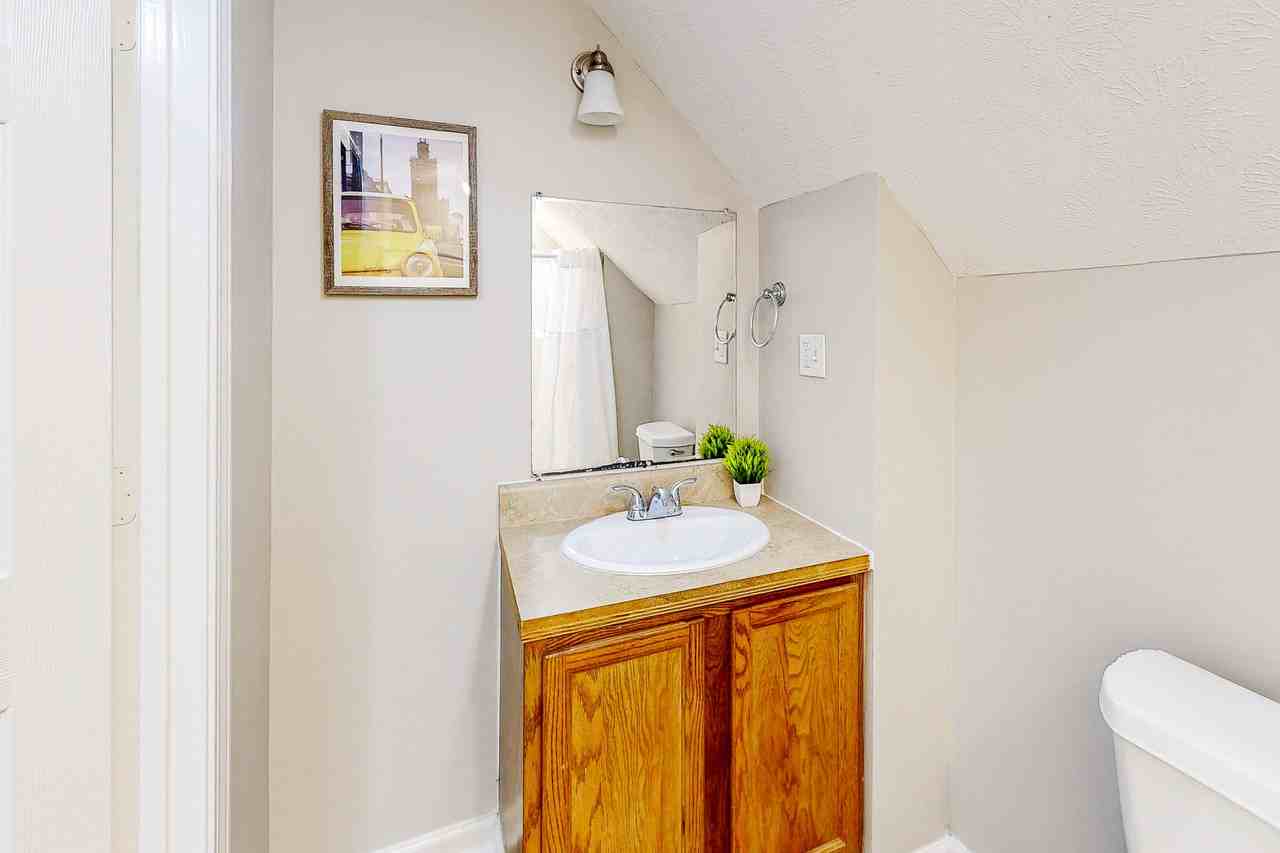 Clevemont Rd - Photo 2 of 11