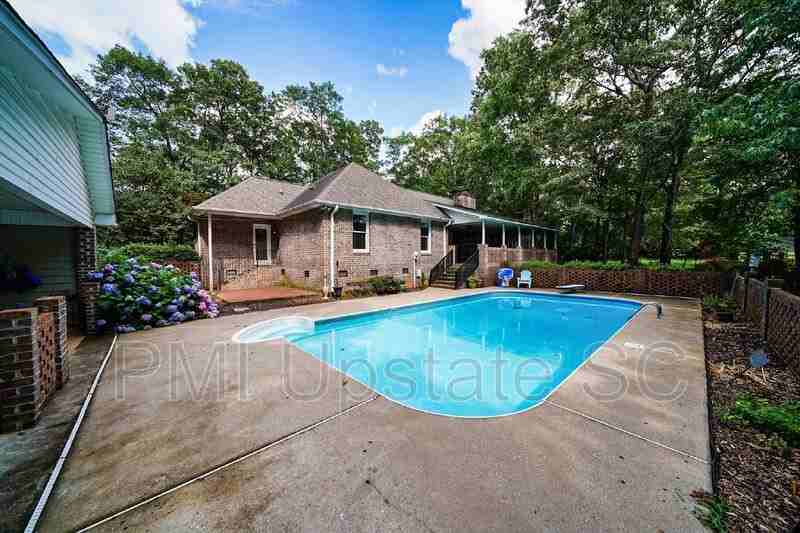 165 Battleground Rd - Photo 6 of 34