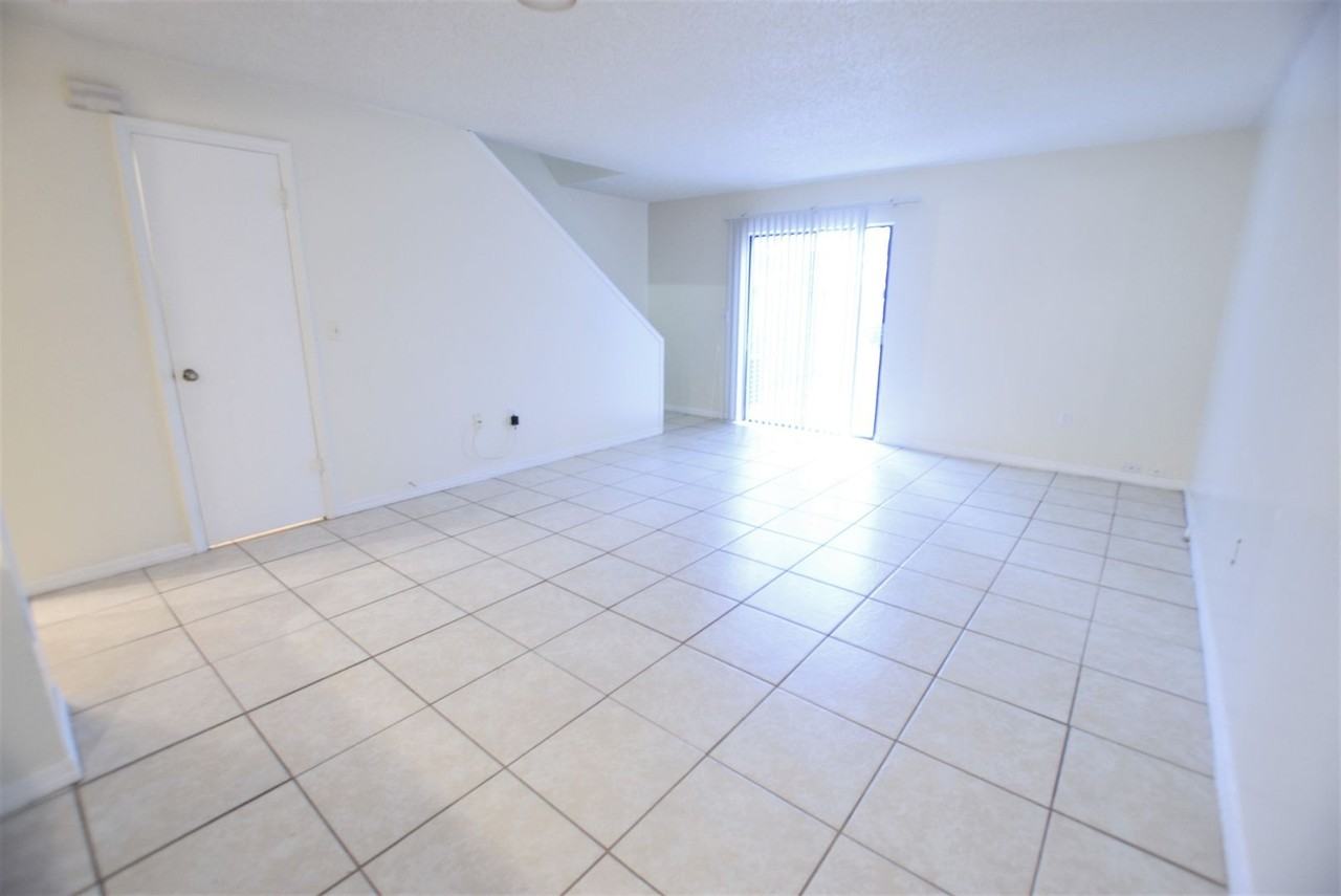 5514 Decatur St - Photo 2 of 13