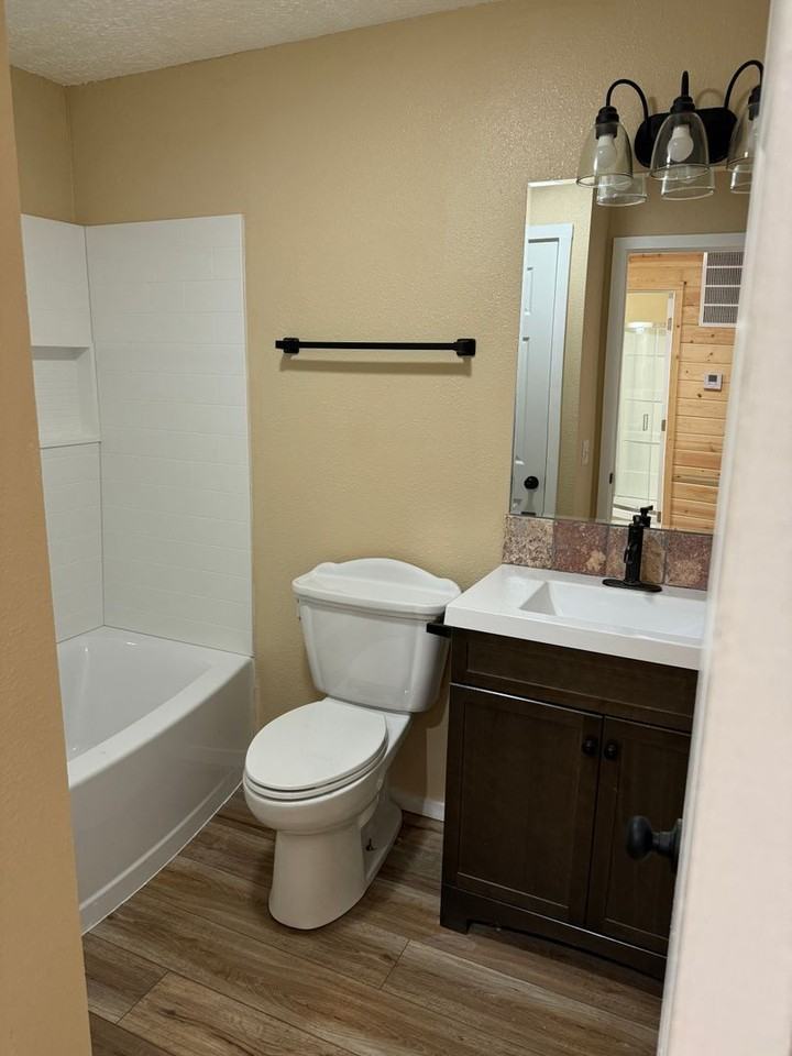 Town Colony - Photo 5 of 7