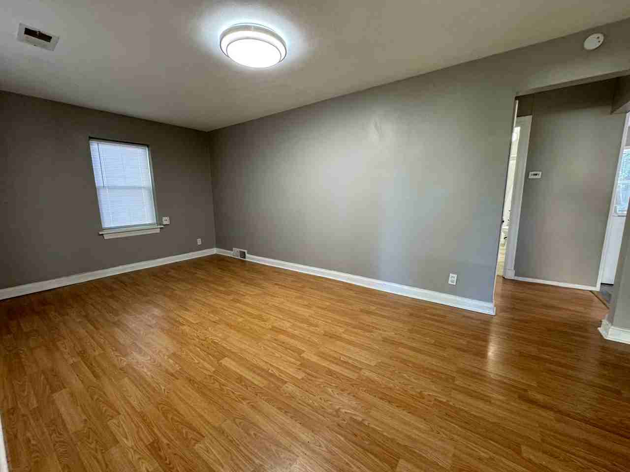 11117 Florence Ave - Photo 3 of 11