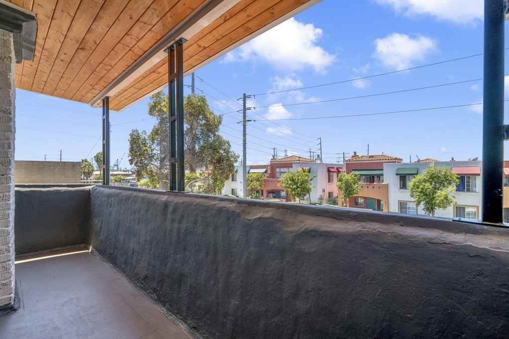 2074 Newton Ave #B - Photo 3 of 22