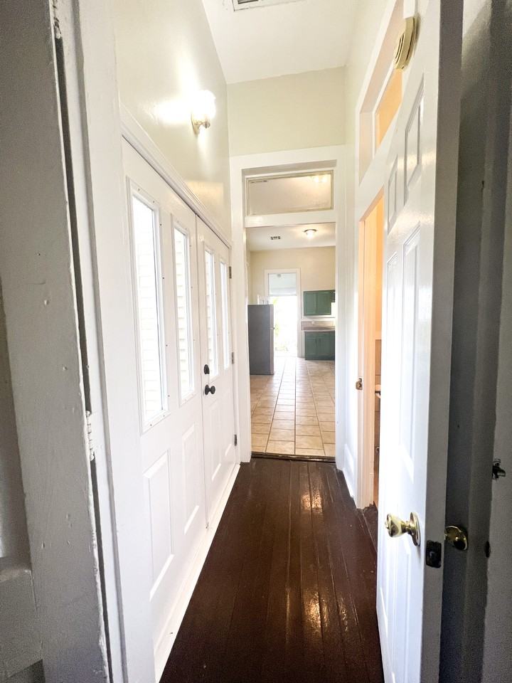 3625 Banks St #NA - Photo 7 of 12