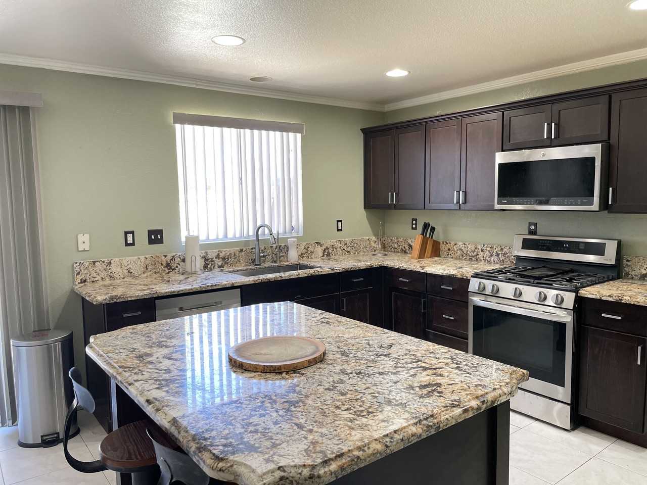 131 Westside Palmdale #NA - Photo 2 of 13