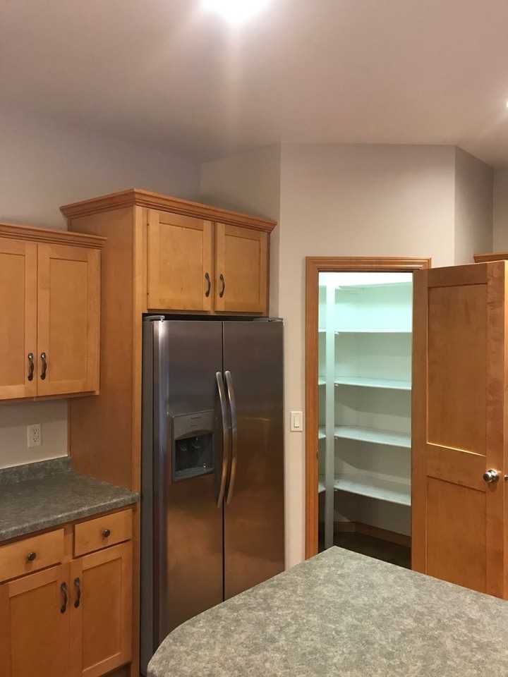 2100 River Point Ct - Photo 6 of 39