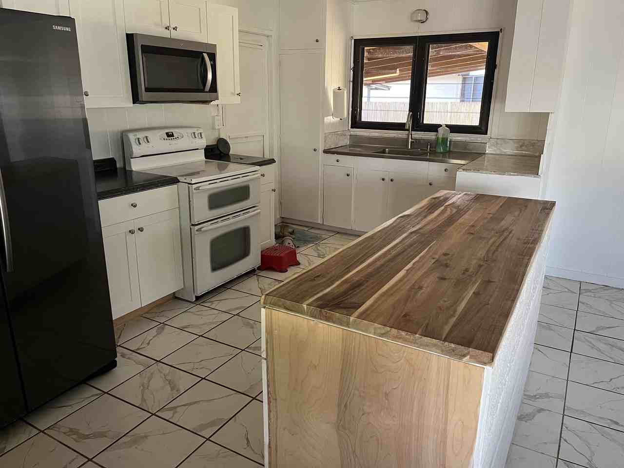 1982 Kinipopo St #1 - Photo 3 of 13