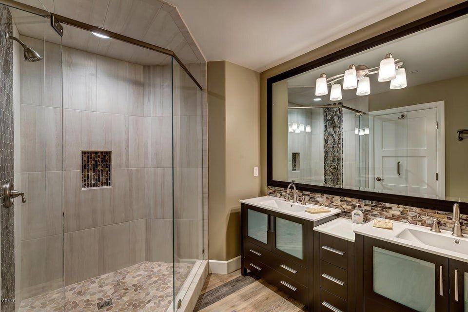 5987 Worth Way - Photo 3 of 20
