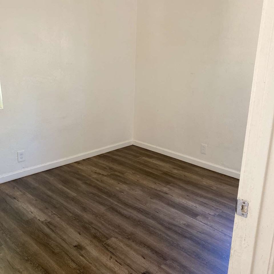 1036 Neal Rd #1 - Photo 5 of 12