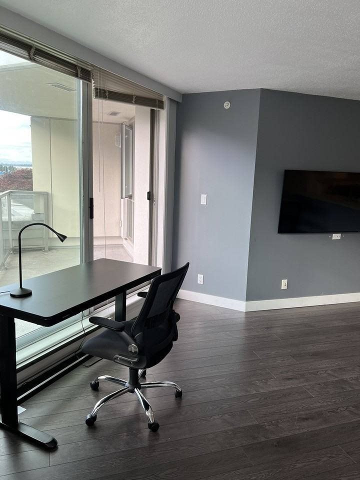 5860 Dover Cres - Photo 5 of 9