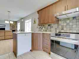 featured image of 331 Clay St